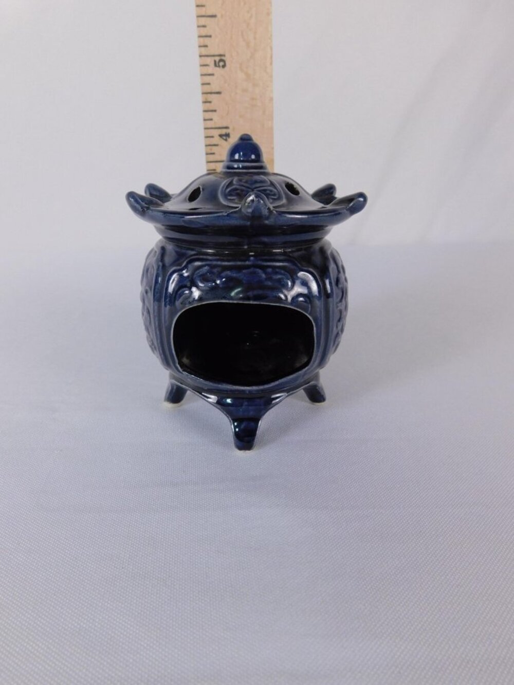 Vintage Blue Ceramic Floral Warmer Burner Small Footed Made In Japan Decor - Picture 8 of 8